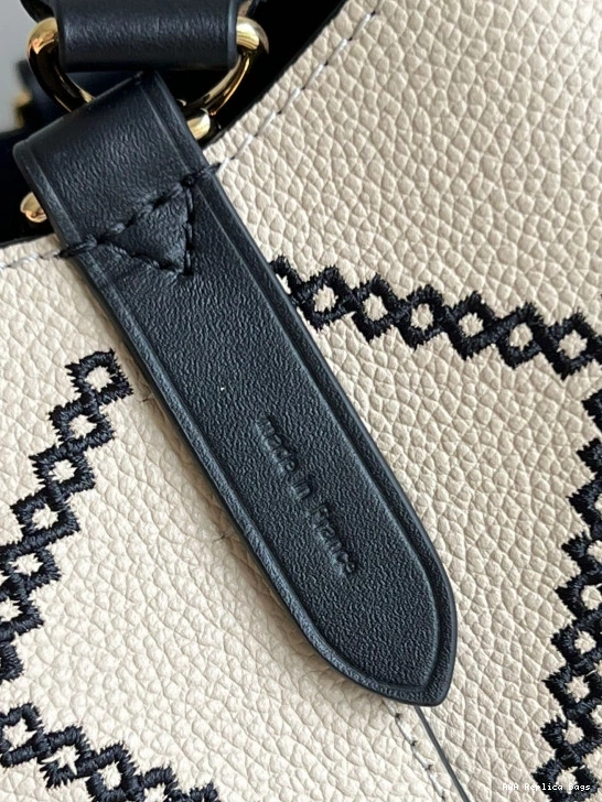 Aaa replica bags LOUIS NÉONOÉ BB VUITTON 0821